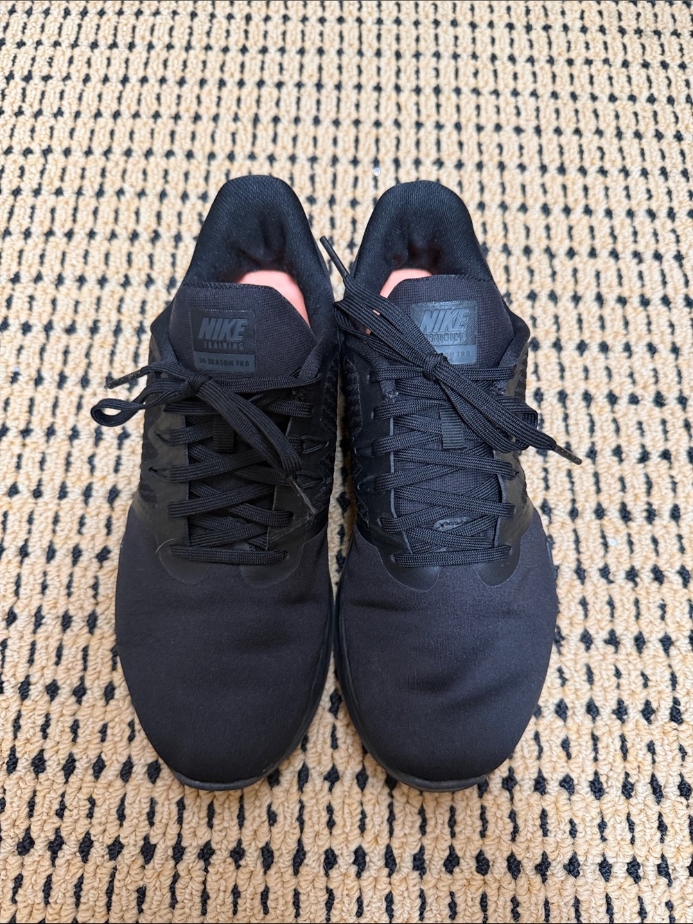 Nike 6.5 Black Training Sneakers in season TR8